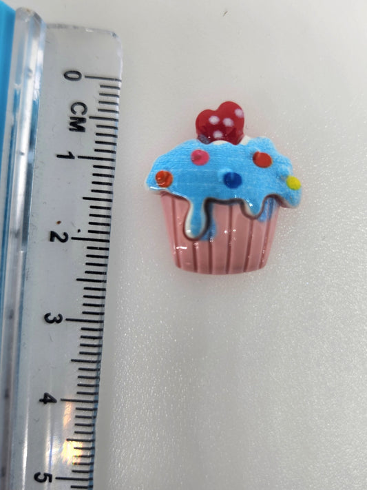 BLUE CUPCAKE CHARM X6 charm