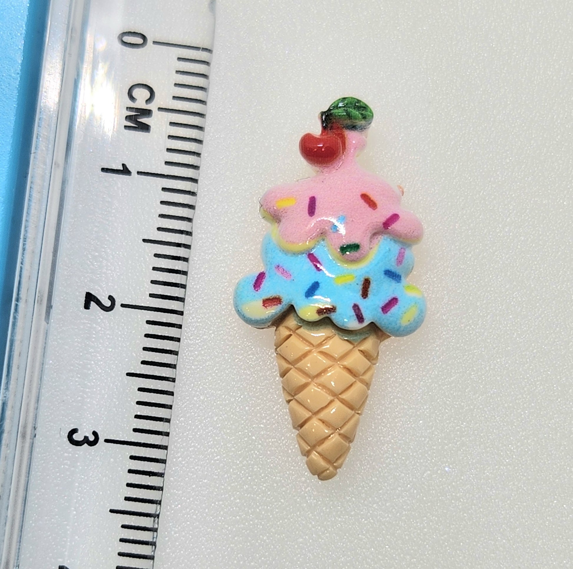 SPRINKLE ICE CREAM CHARM X6 charm