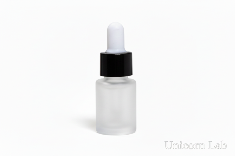 5ml Flat Shoulder Bottle - Frosted white white rubber and black cap on white background