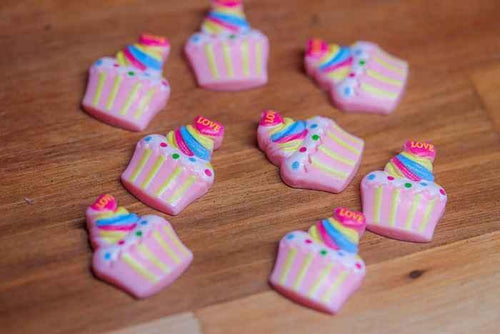 Pink Love Cupcake Charm X8 for Nail Art and Crafts - Unicorn Lab