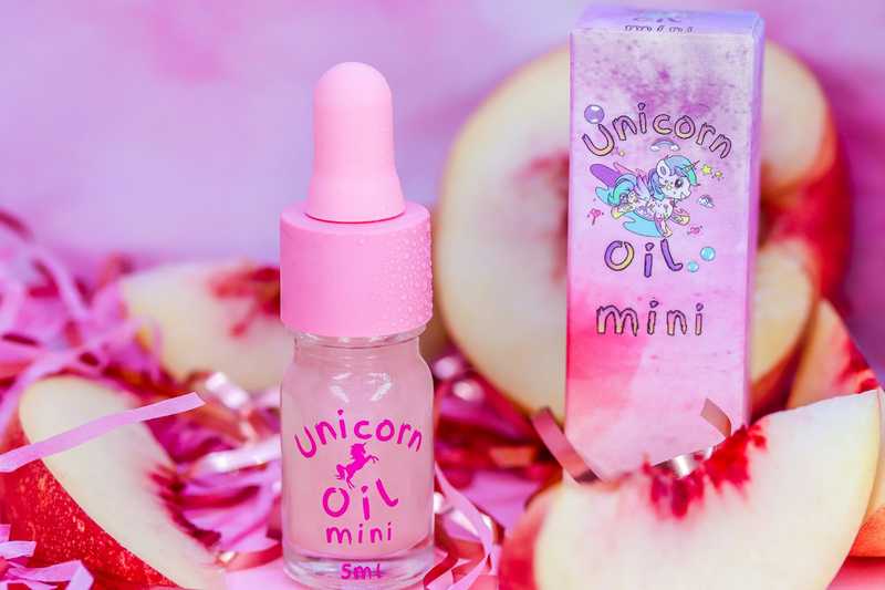 Peach cuticle oil  5ml mini  with sliced peach aesthetic, non-greasy nail serum