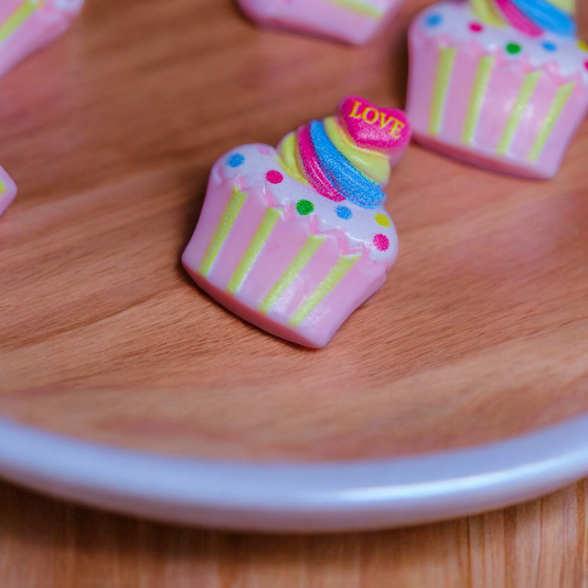 PINK LOVE CUPCAKE CHARM X8 charm
