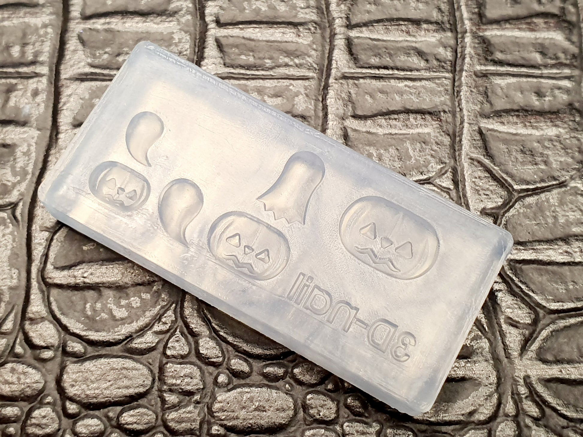 3D Mold - Design 46 resin mold The original Shimmer Cuticle Oil – Handcrafted in Melbourne since 2017 – First cuticle oil droppers to hit the Australian market