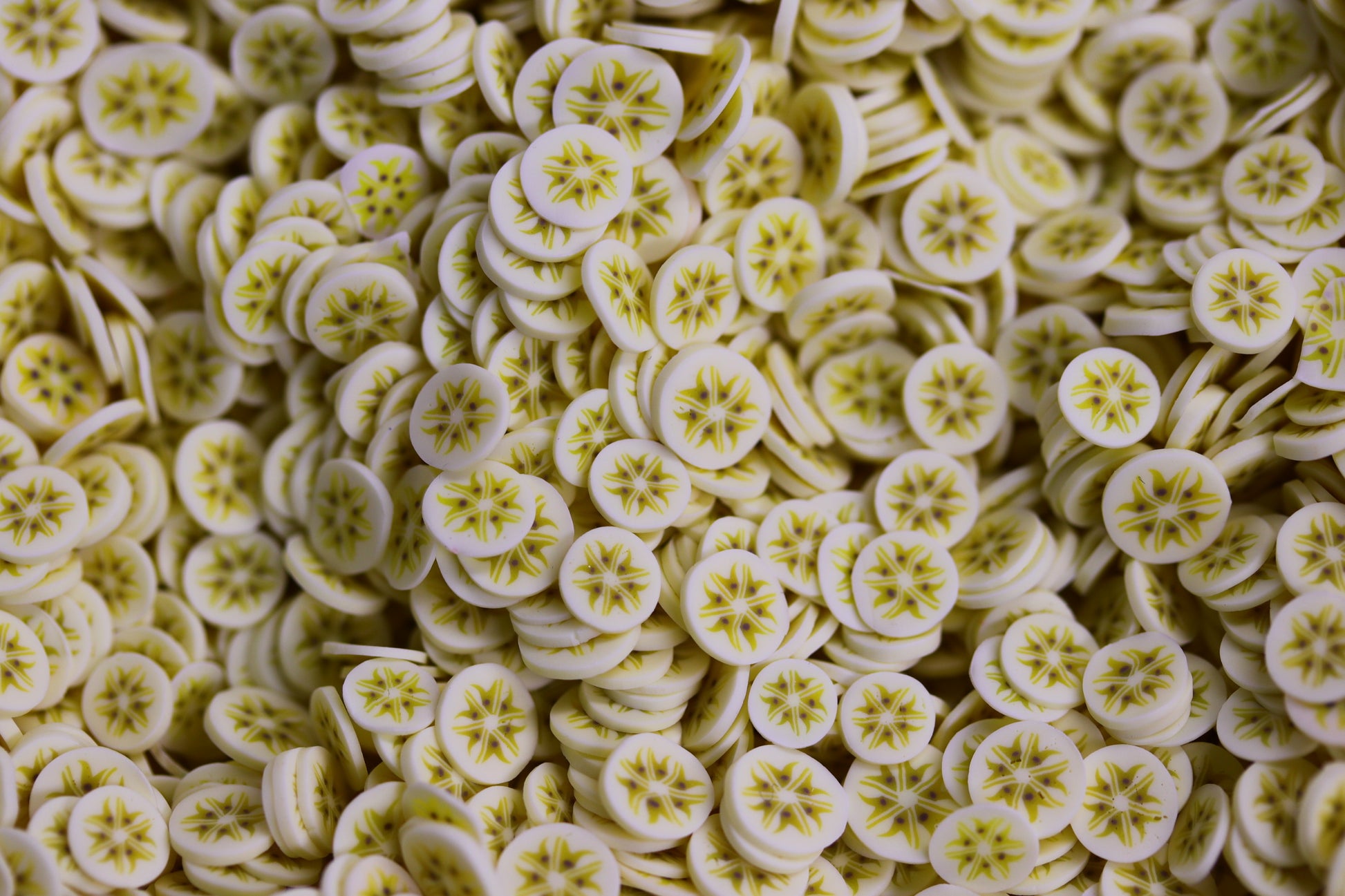 BANANA FIMO PIECES fimo