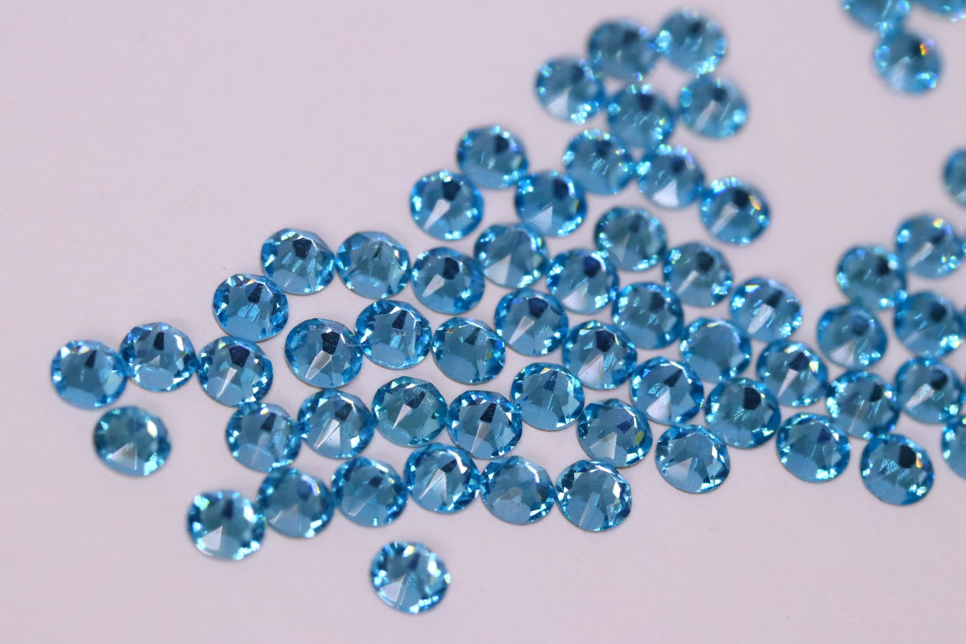 Aquamarine SS16 (Unicorn Lab Rhinestones) nail crystals The original Shimmer Cuticle Oil – Handcrafted in Melbourne since 2017 – First cuticle oil droppers to hit the Australian market