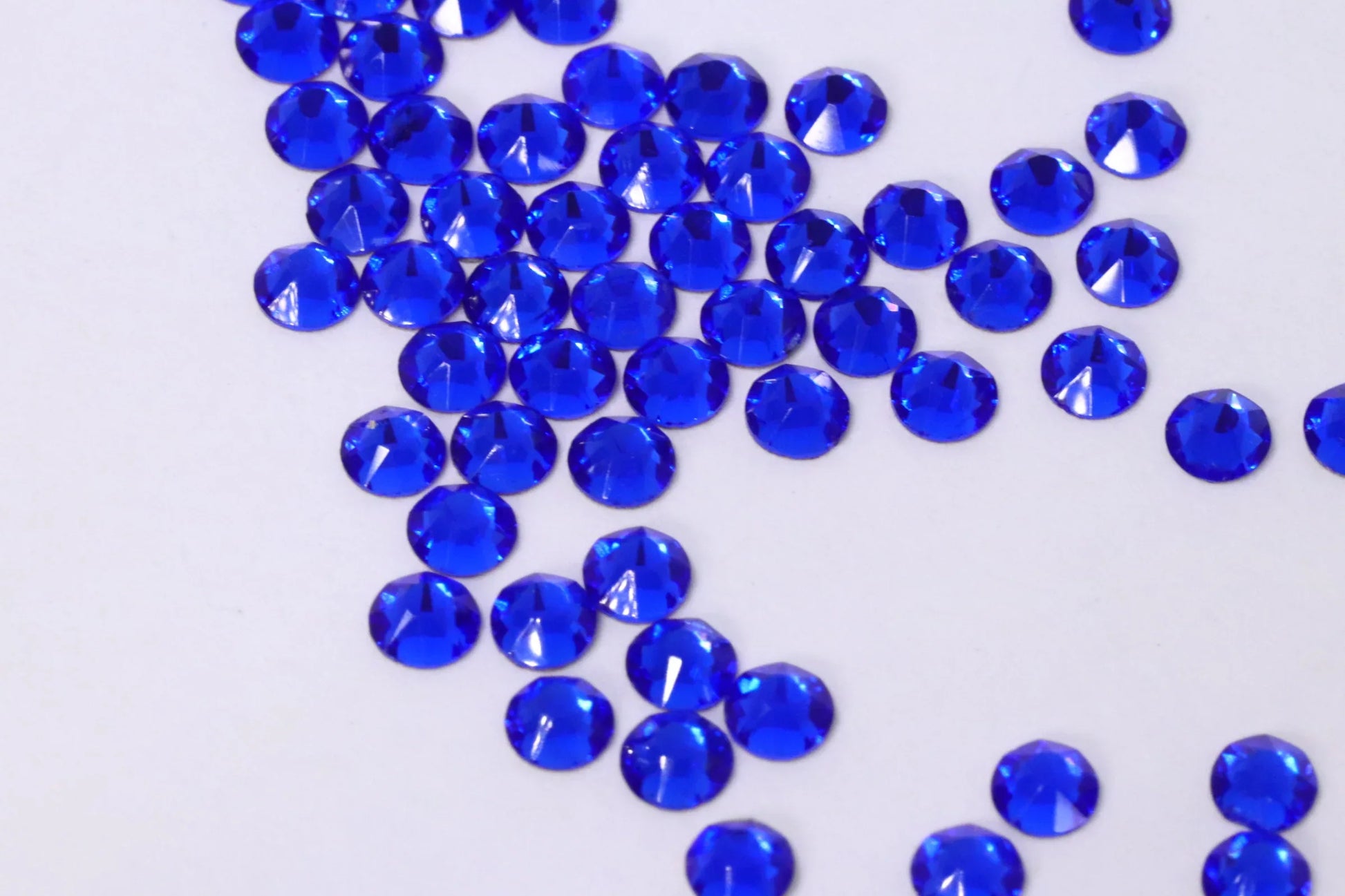 Sapphire SS10 (Unicorn Lab Rhinestones) - Unicorn Lab