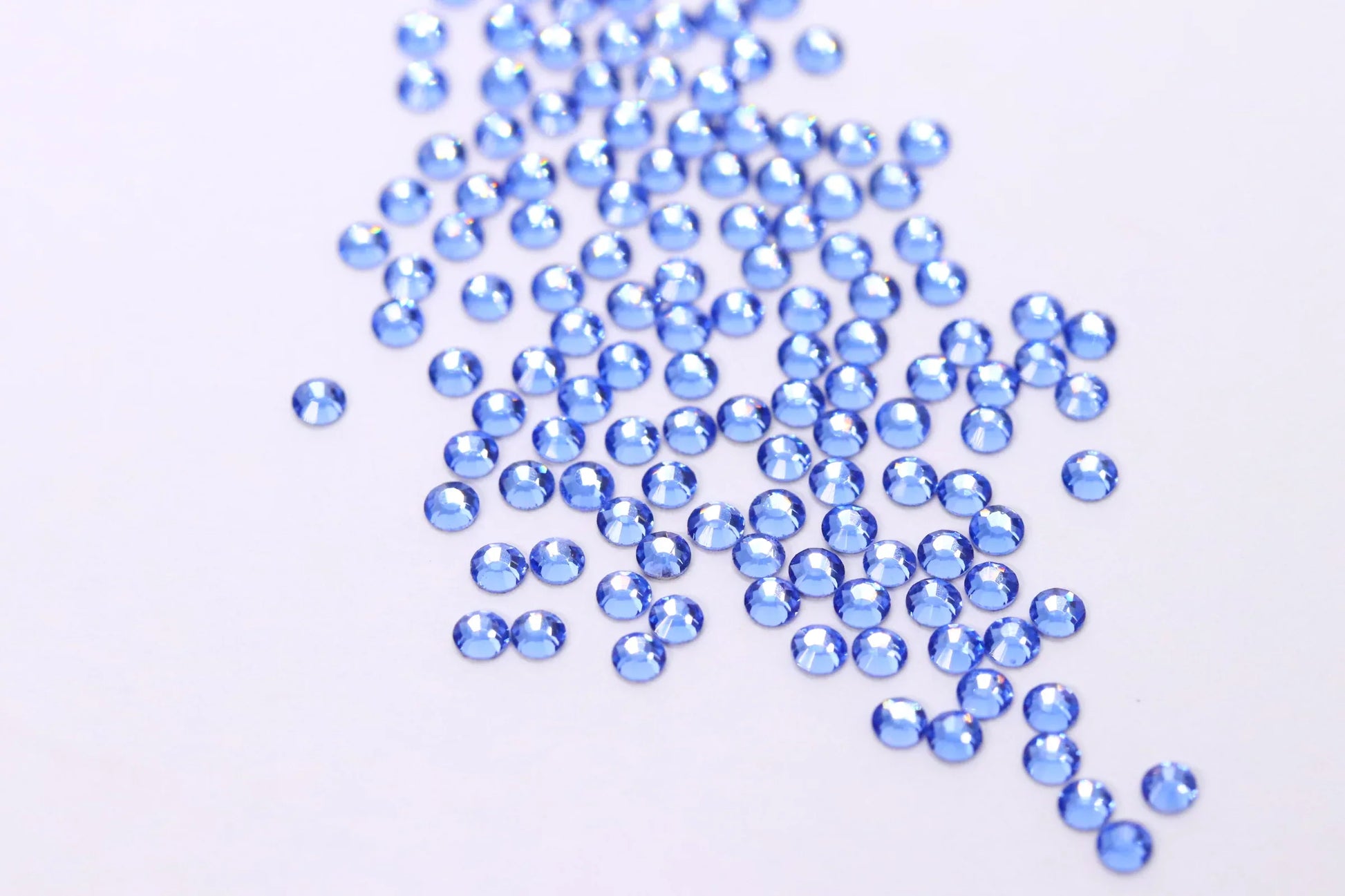 Light Sapphire SS6 (Unicorn Lab Rhinestones) - Unicorn Lab
