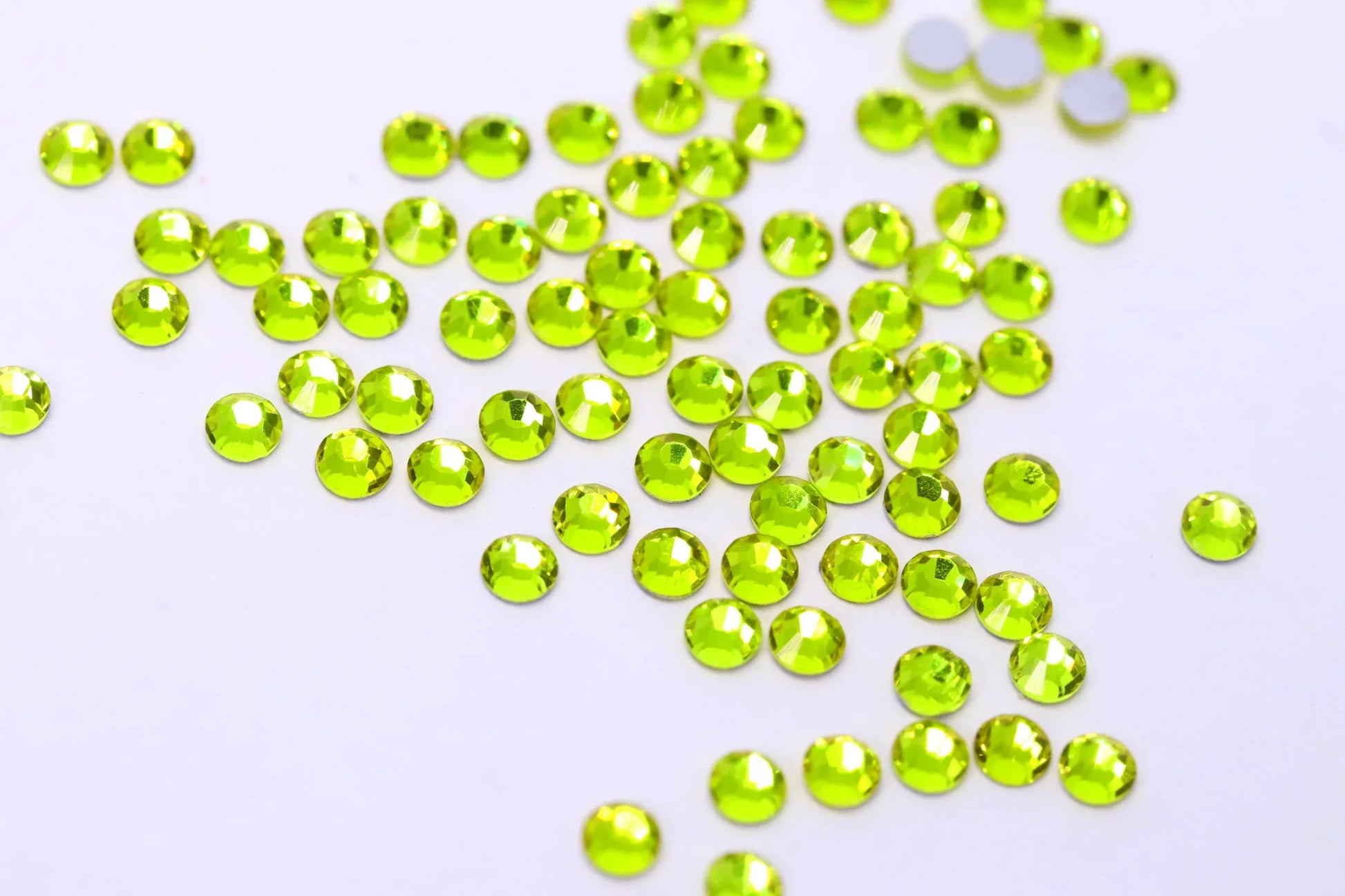 Citrine SS10 (Unicorn Lab Rhinestones) - Unicorn Lab