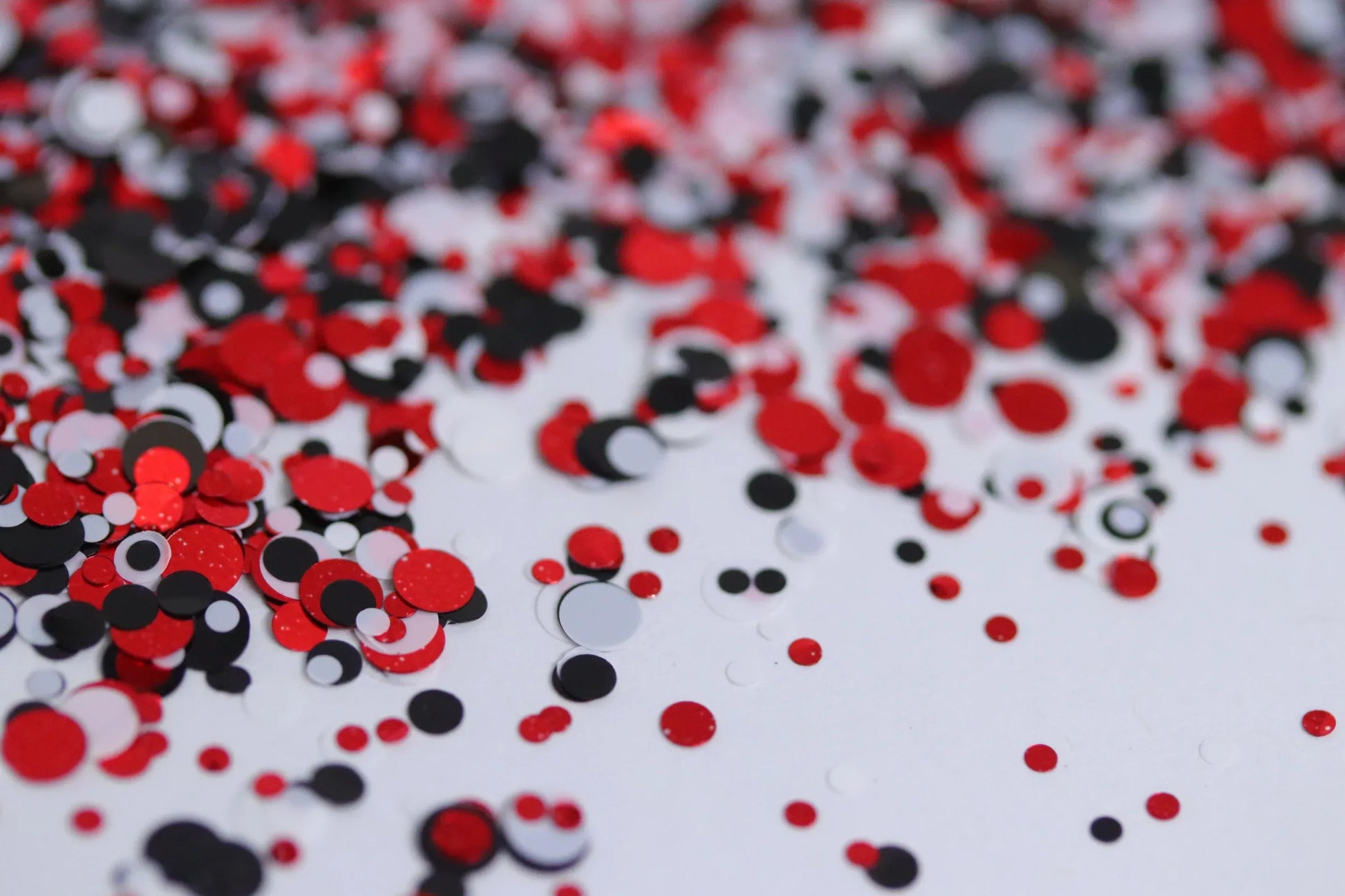Redrum Glitter Dots - Unicorn Lab