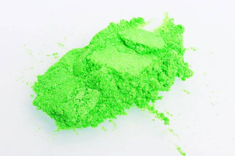 Cosmetic Grade Emerald Pigment - 5 Gram Pack - Unicorn Lab