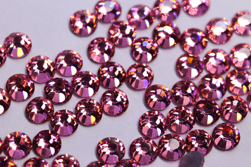 Light Pink SS12 (Unicorn Lab Rhinestones)