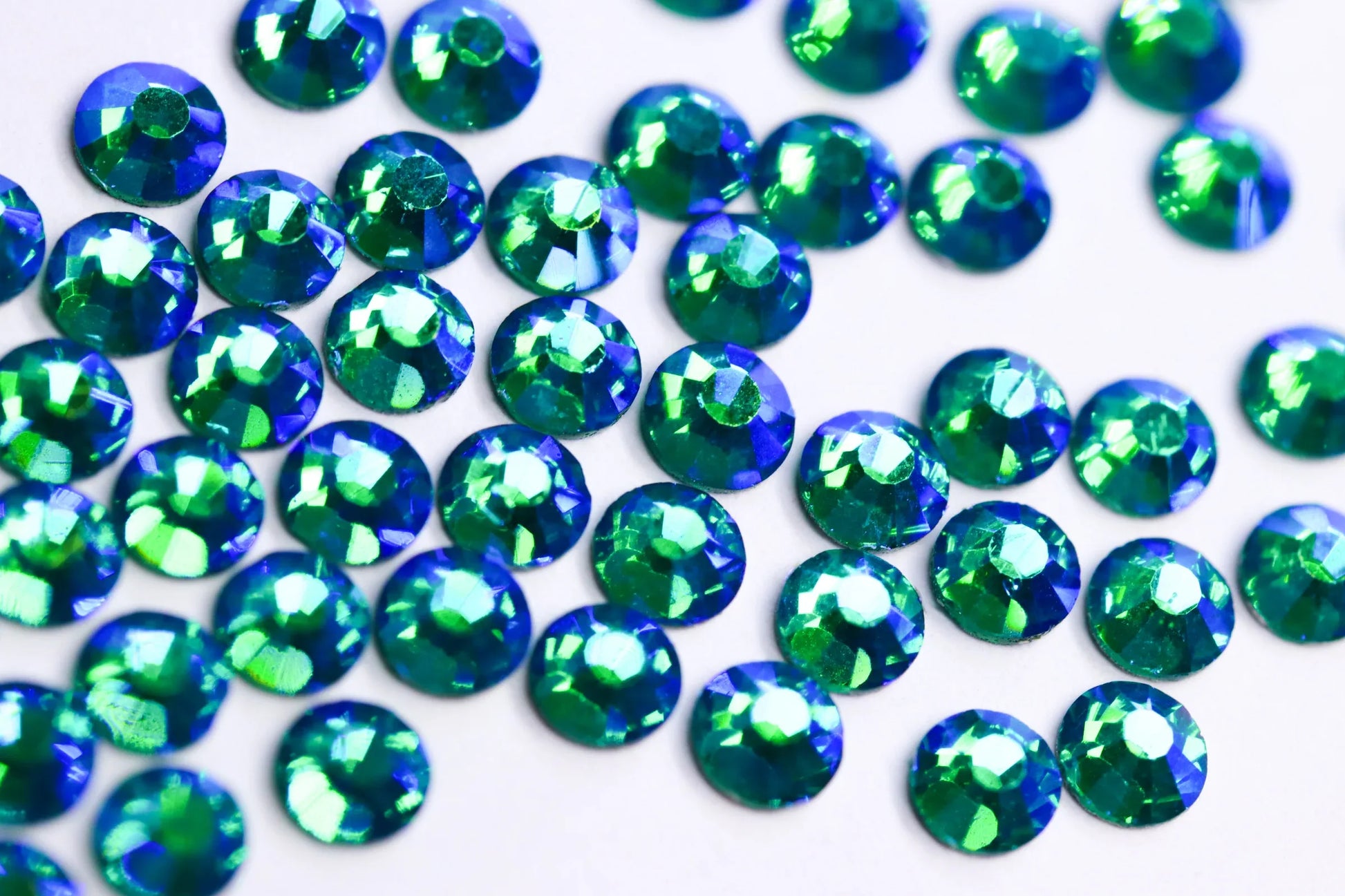 Blue Zircon AB SS12 - Unicorn Lab Rhinestones - Unicorn Lab