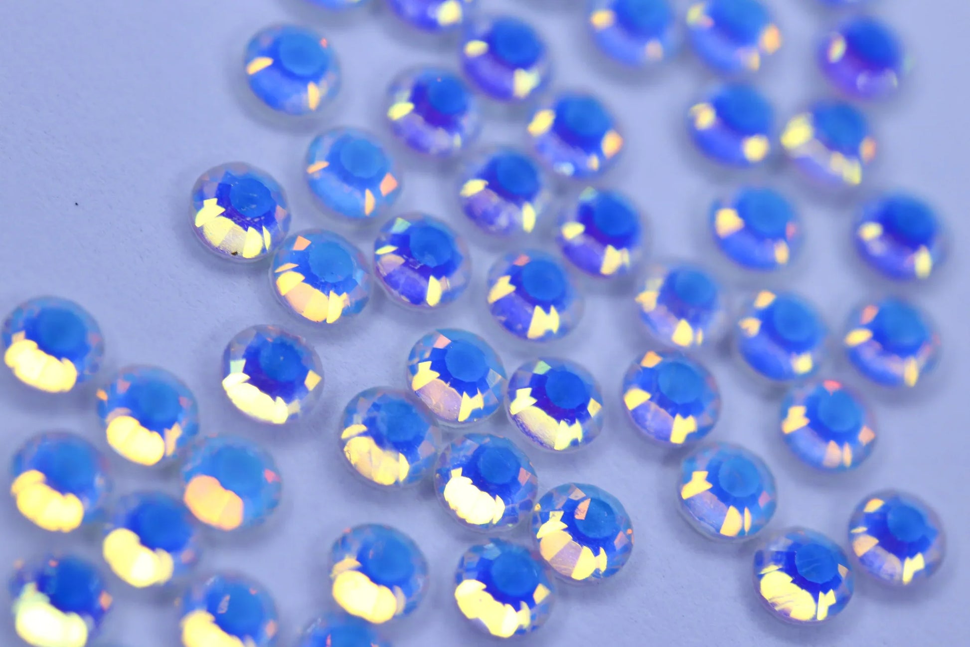 Crystal Luminous Opal SS10 - Rhinestones - Unicorn Lab