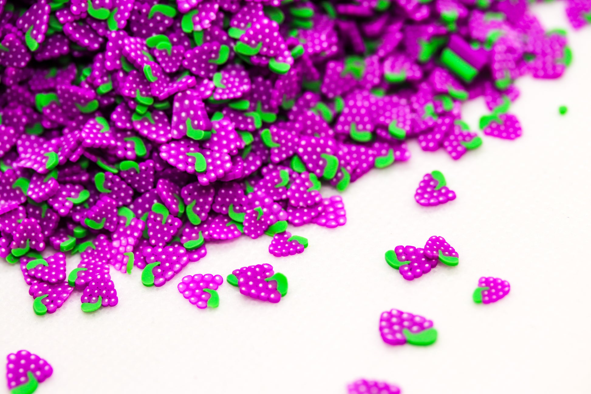 GRAPE FIMO PIECES fimo