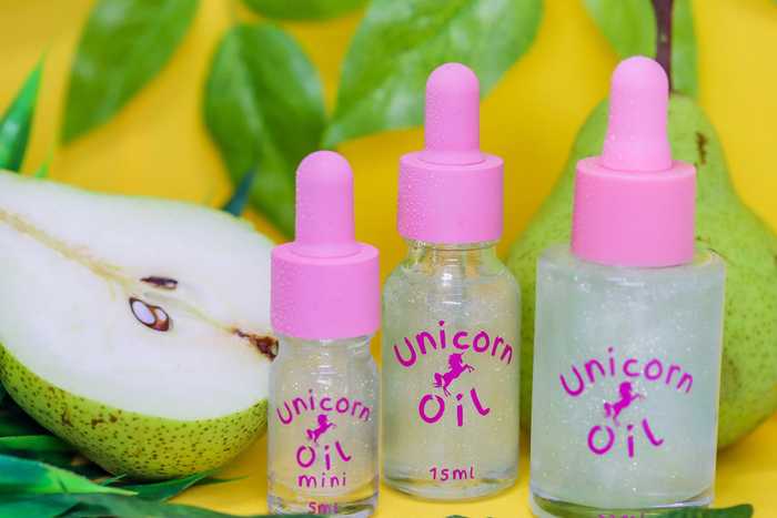 5ml, 15ml & 30ml dropper bottle of the luxury French Pear Unicorn Cuticle Oil serum for professional salons.