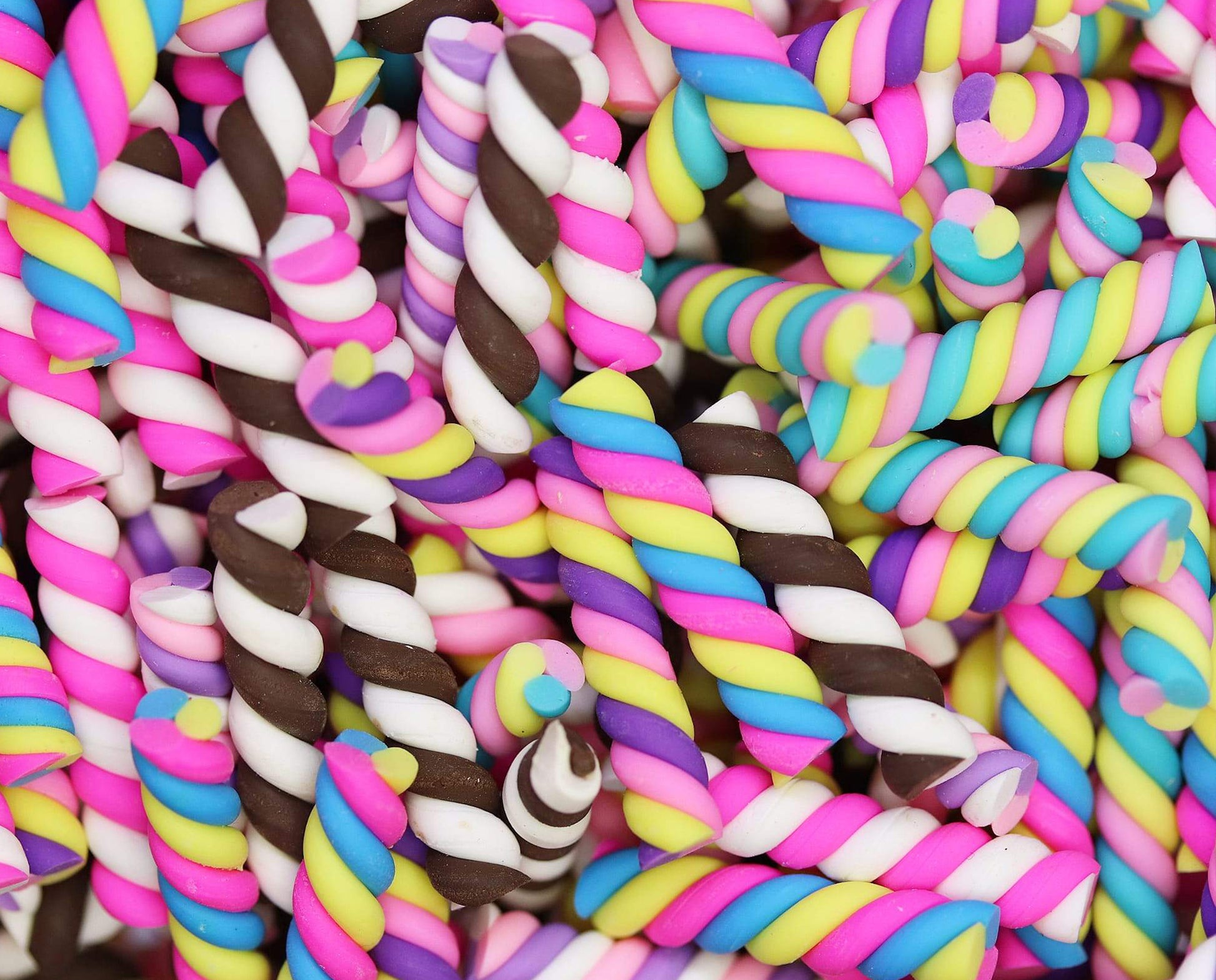 3D LONG TWIST charm x8 charm