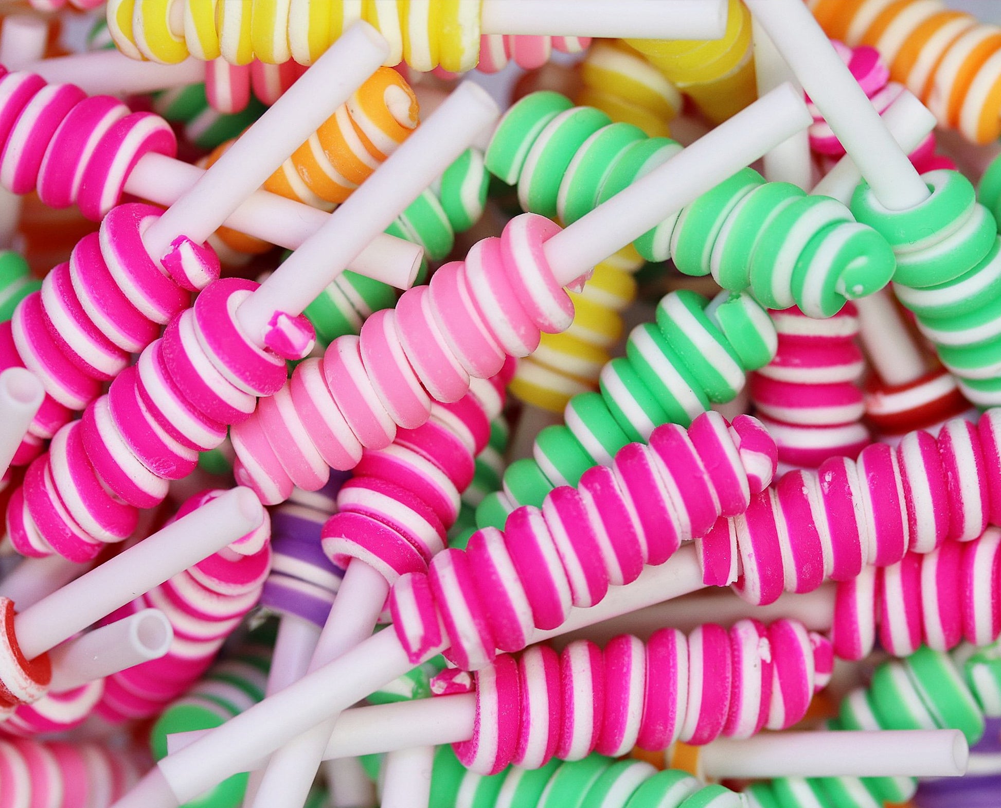 3D Lollypop twist charm x4 charm