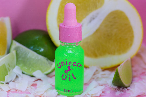 Green nail serum 15ml with tropical citrus theme, non-greasy cuticle oil